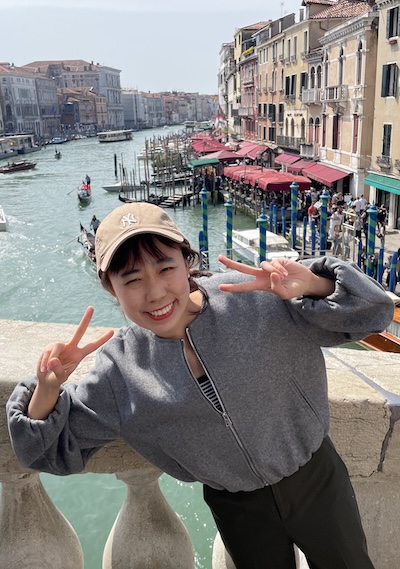 พญ.มนต์ธร ลออวรากุล